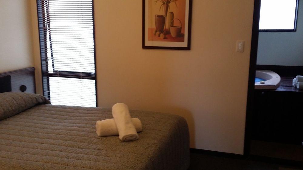 Burwood Motel Whanganui Ngoại thất bức ảnh